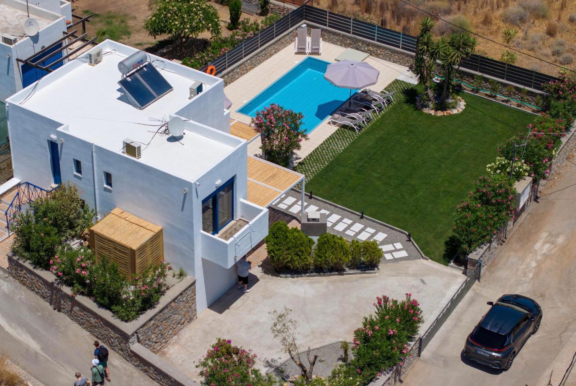 Villa Mariani II - In Lothiarika, Newly Renovated June 2024, Private Pool, Lindos 10 Min, Beach 120M Lárdosz Kültér fotó